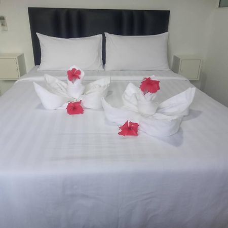 Baan Talay Hostel マーク島 エクステリア 写真