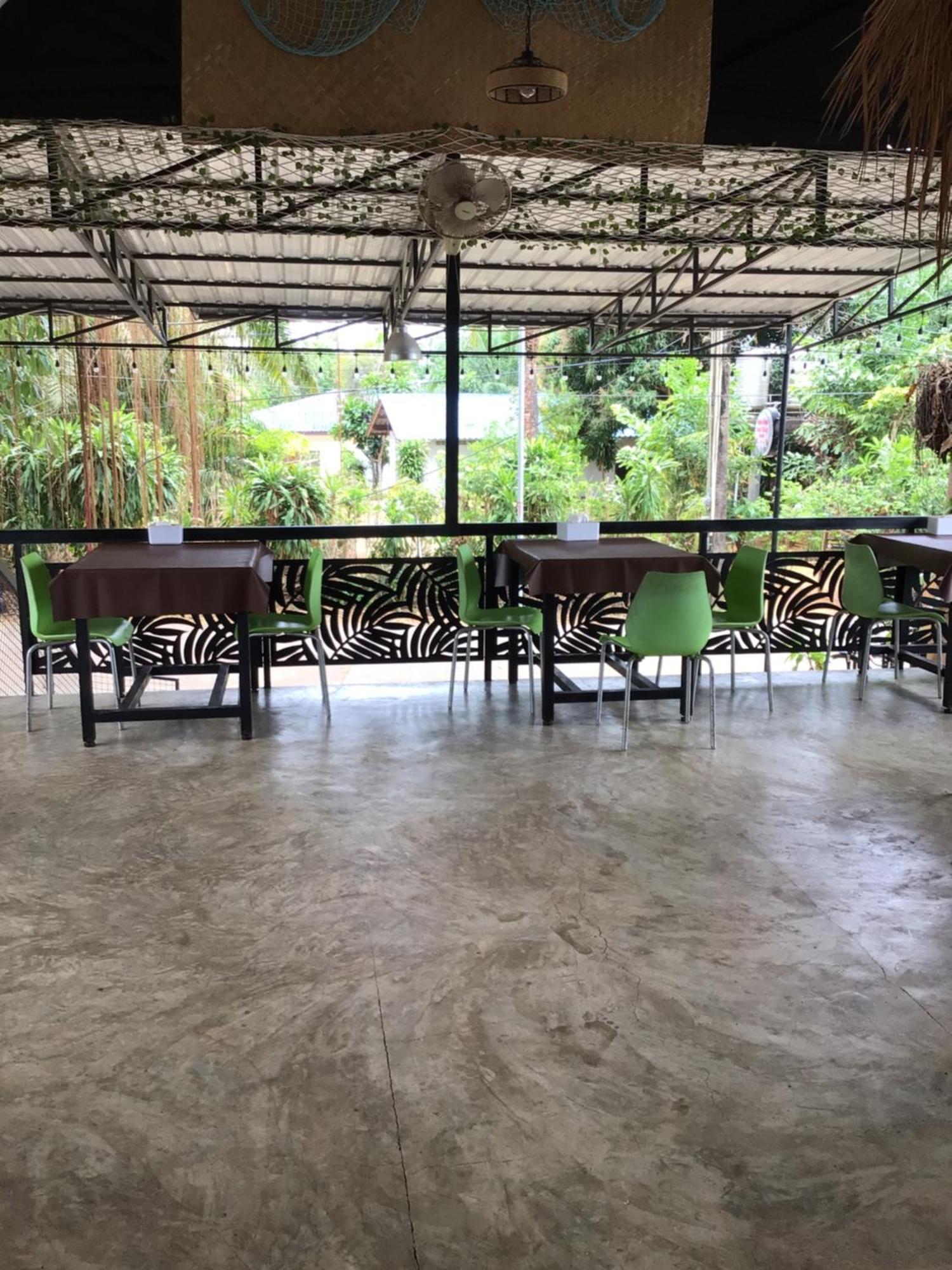 Baan Talay Hostel マーク島 エクステリア 写真